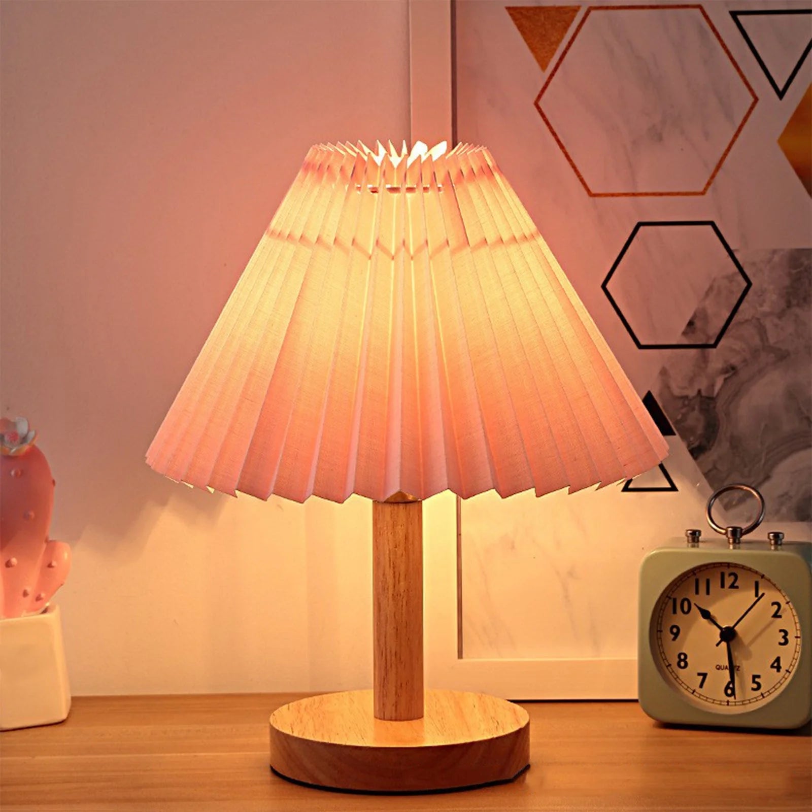 Urn-Shaped Table Lamp with Linen Shade in Ivory,Cordless Table Lamp,Led Desk Lamp for Living Room,Bedroom,Console Table,Dresser,Bulb Include Coffee